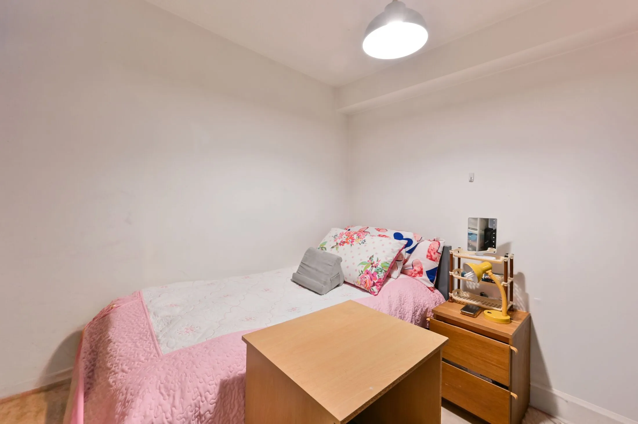 Flat Balmoral Mews in Greater London