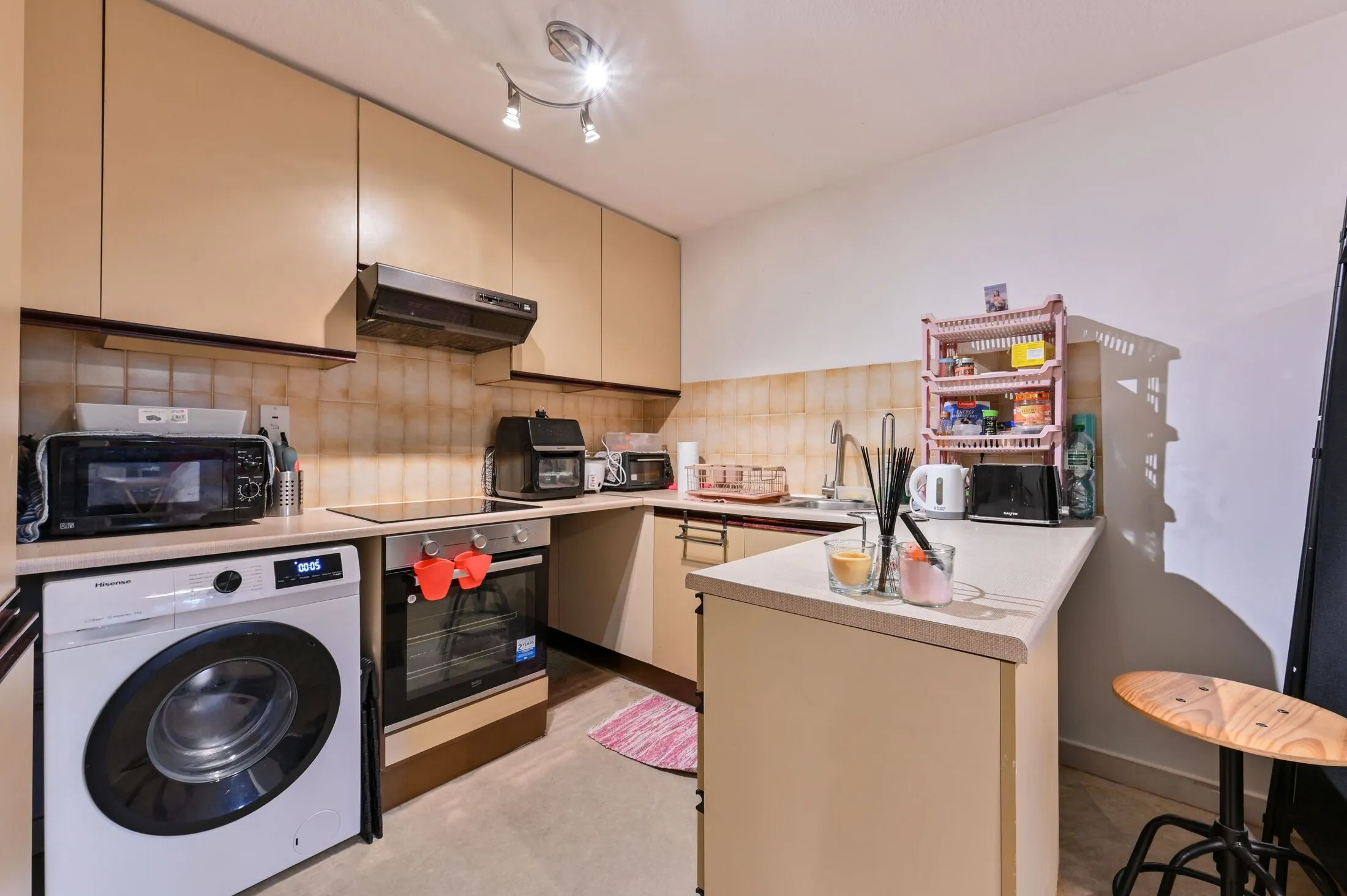 Flat Balmoral Mews in Greater London