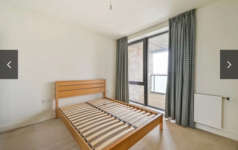 Room Abbott Road in Greater London