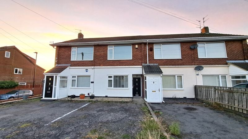 Flat Hawthorn Terrace in Newcastle upon Tyne