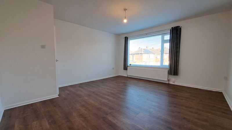 Flat Hawthorn Terrace in Newcastle upon Tyne