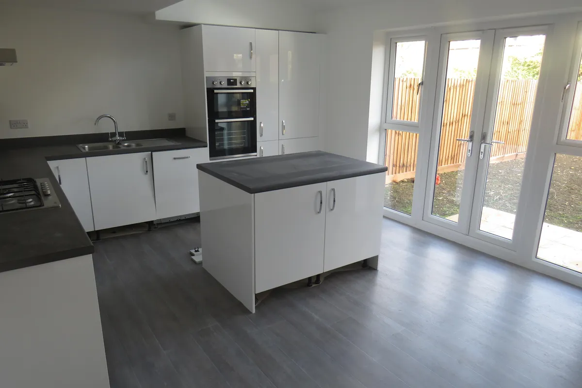 Room St Johns Close in Peterborough