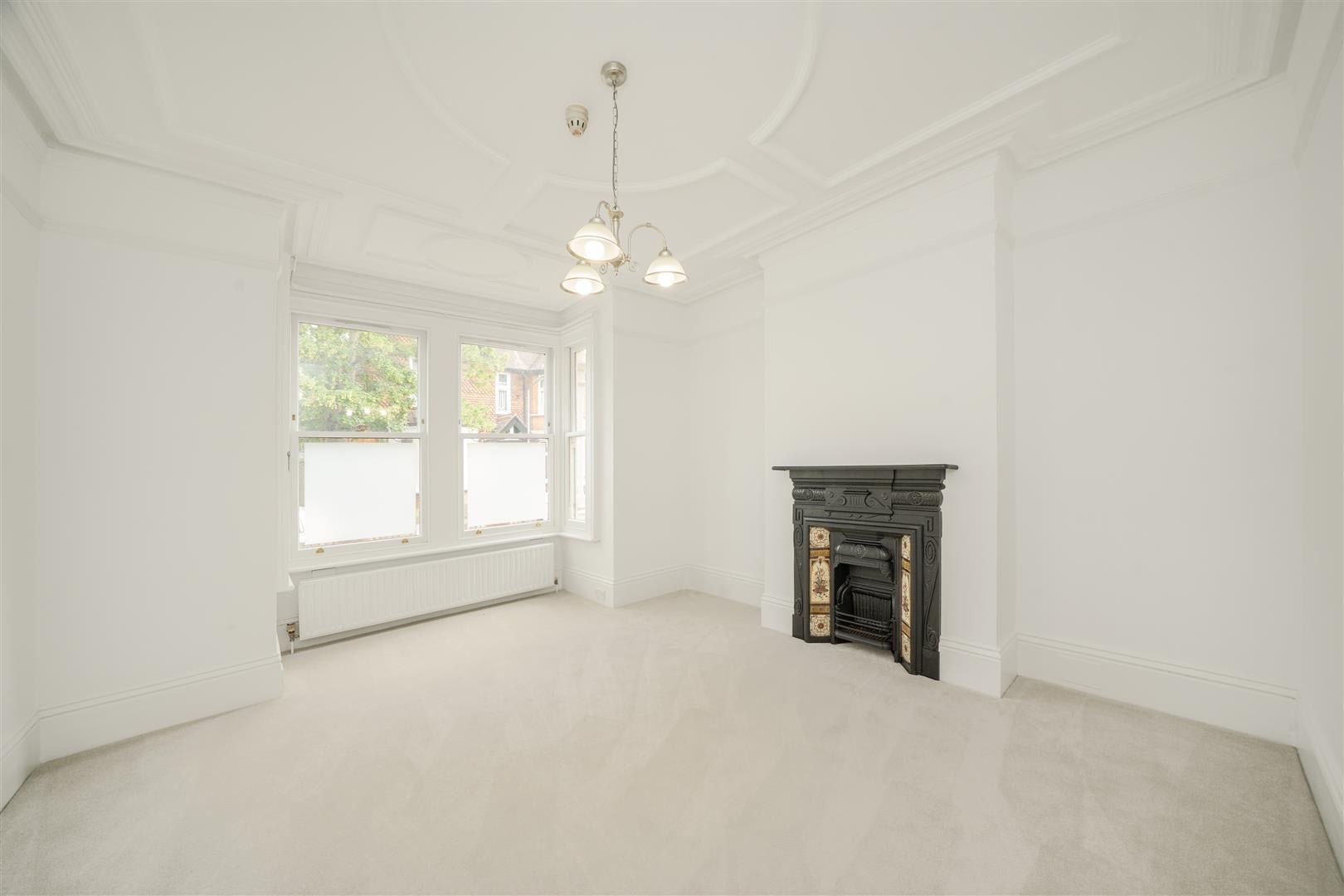 Flat Wanstead Place in Greater London