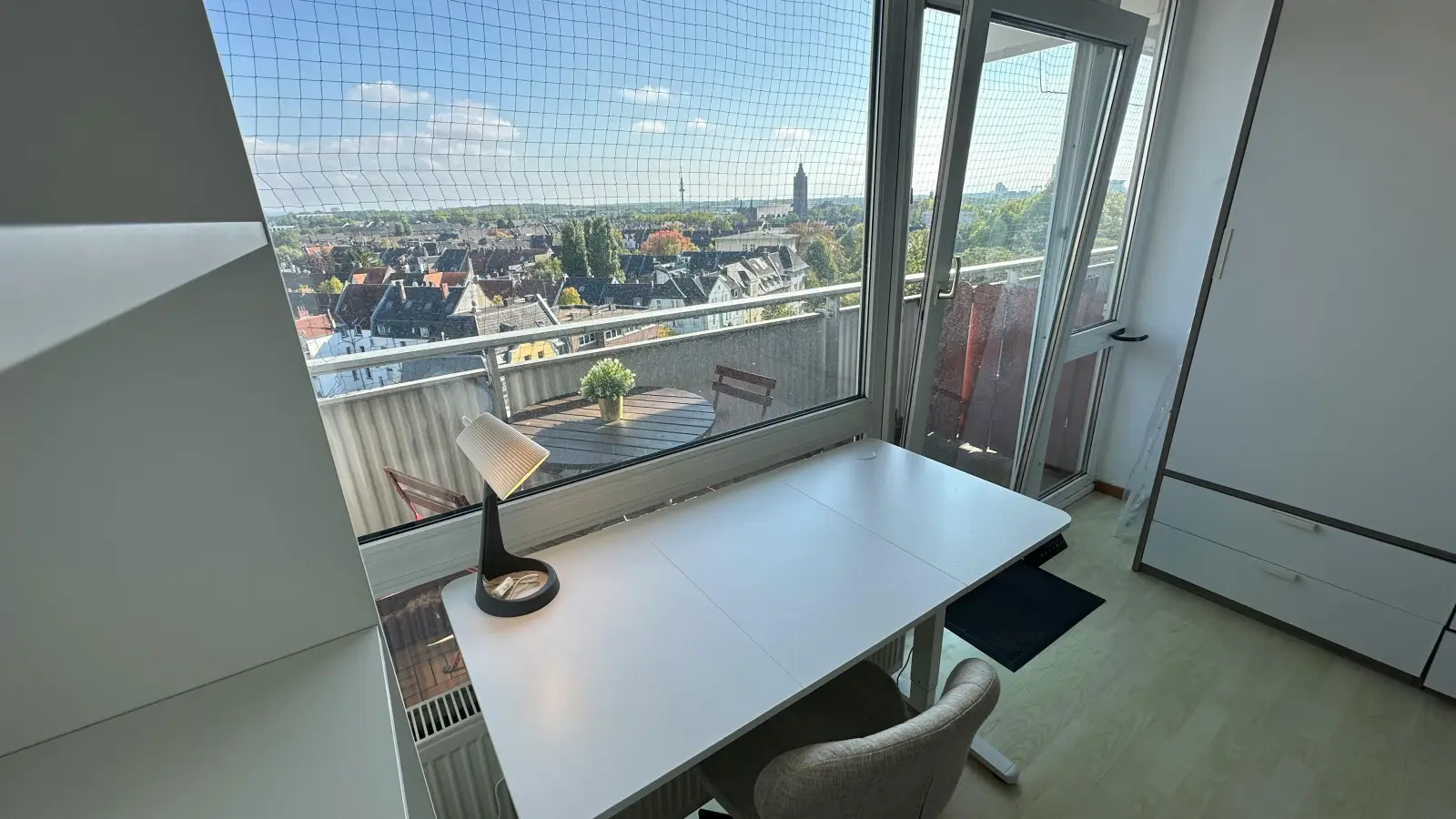 Zimmer Meisenweg in Köln
