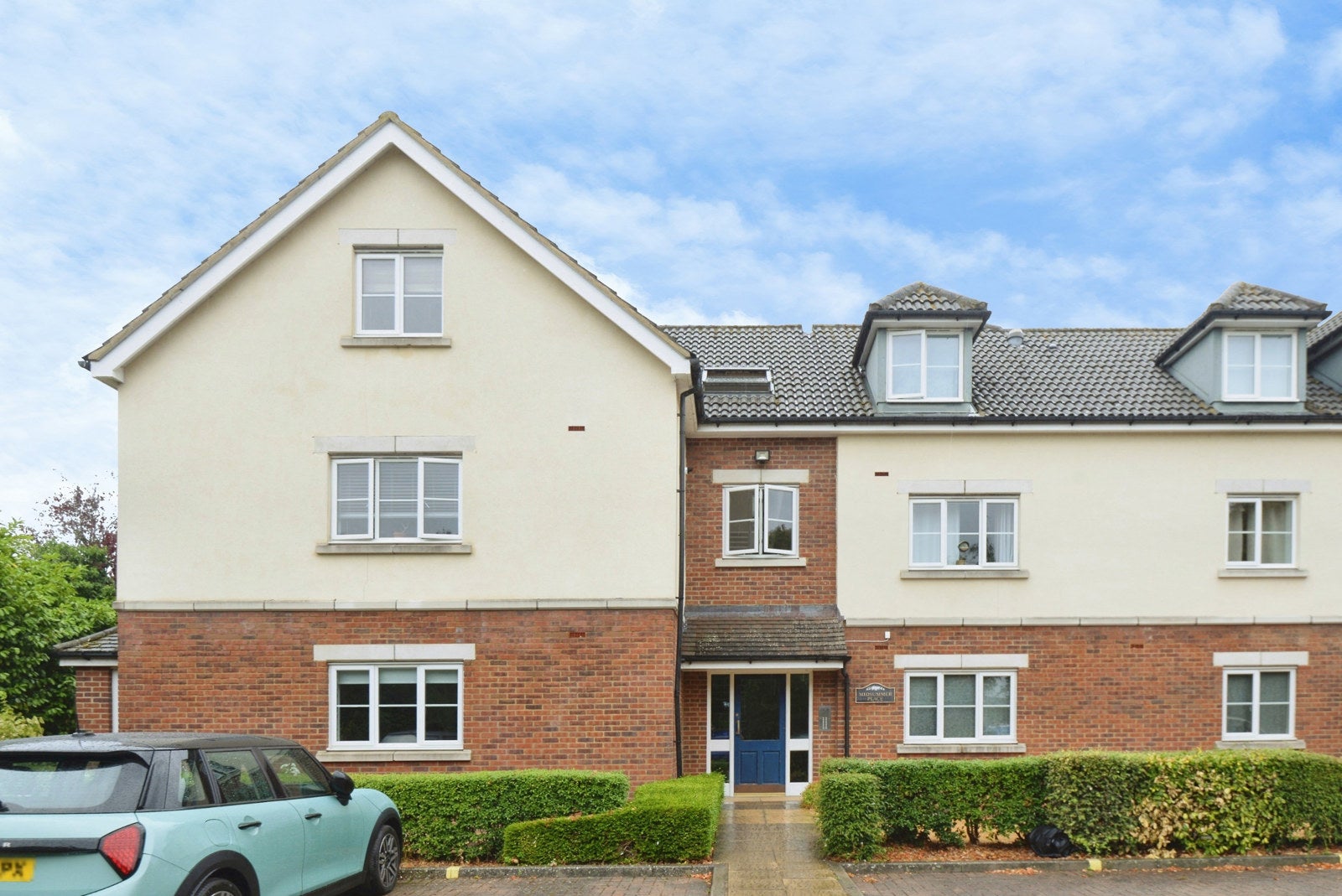 Flat Buckingham Road in Cherwell District