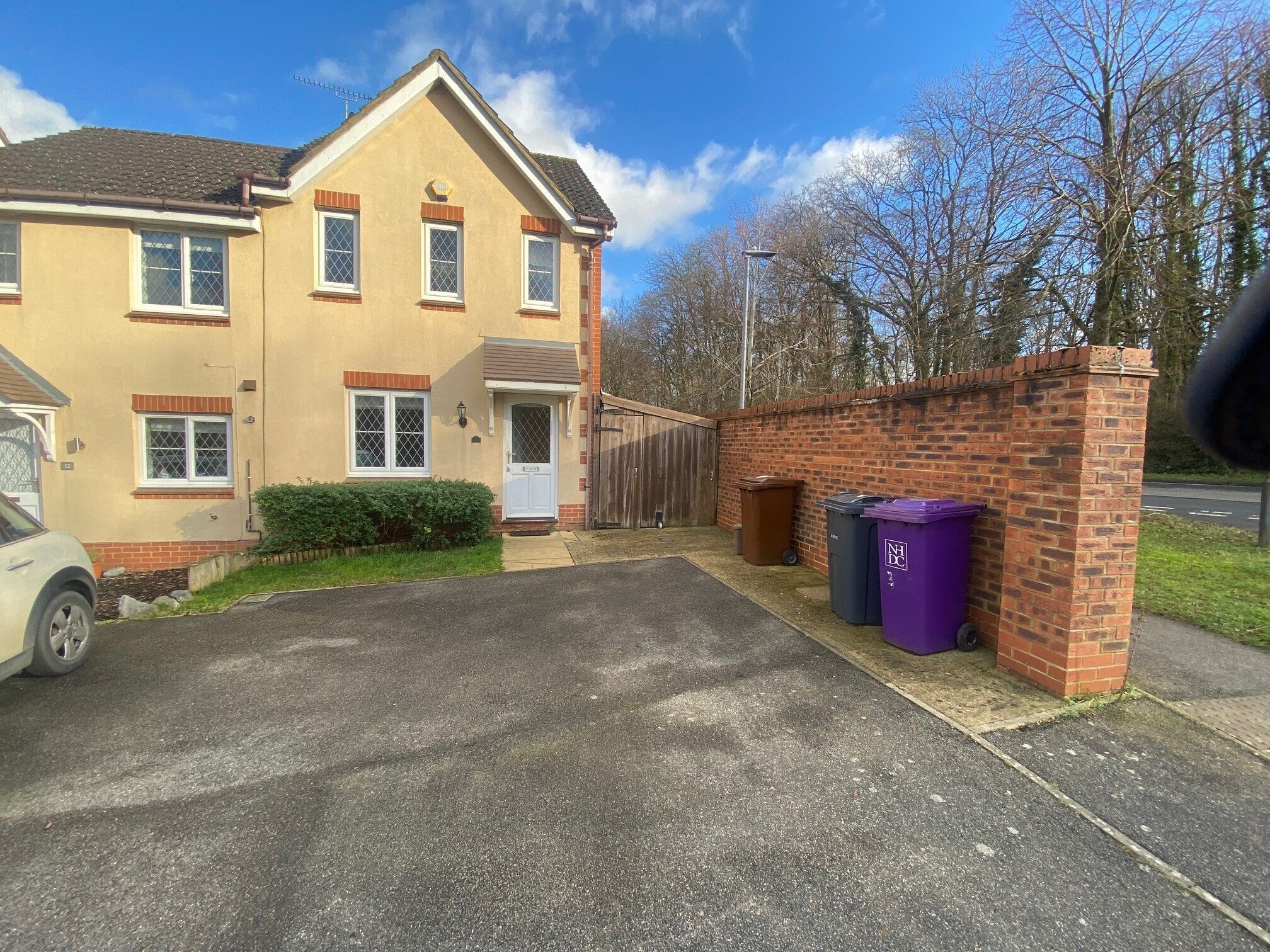 House Foyle Close in North Hertfordshire