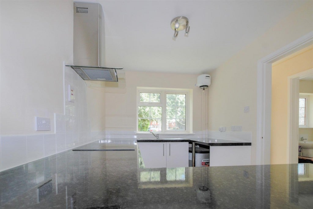 Flat Glynbridge Gardens in Cheltenham