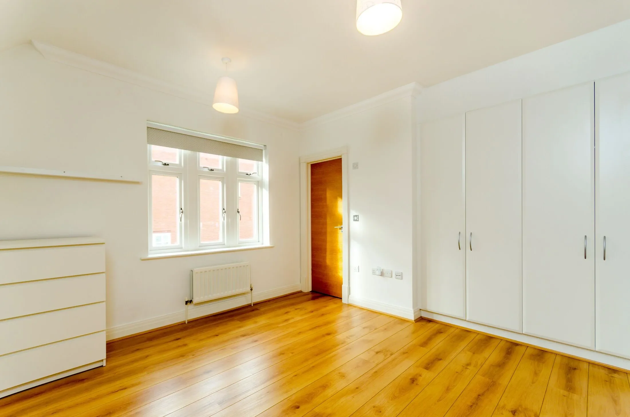 House Arcadian Place in Greater London