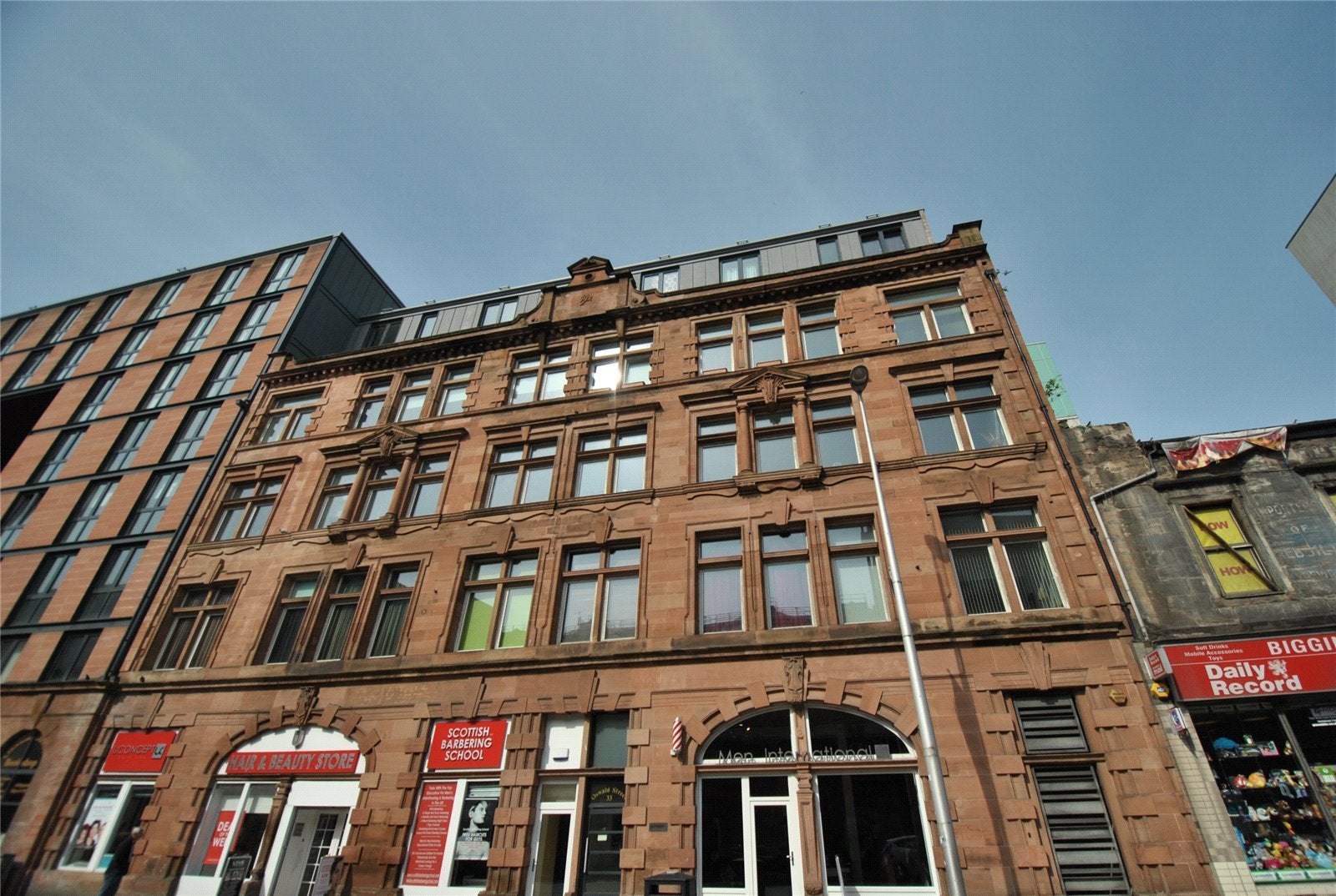 Flat Oswald Street in Glasgow