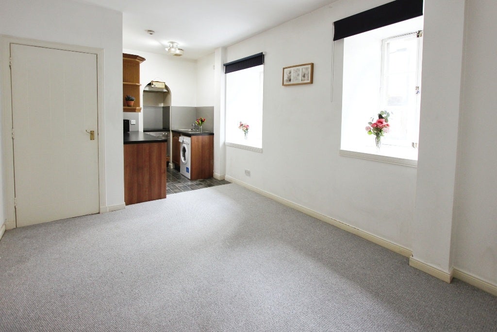 Flat Dudley Avenue in City of Edinburgh