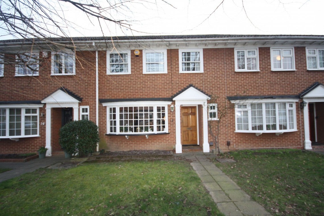 House Blackthorn Dell in Slough