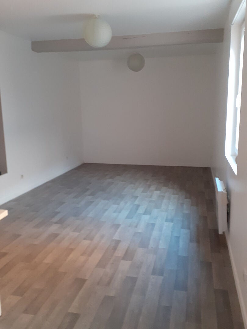 Flat Avenue Pasteur in Gournay-en-Bray