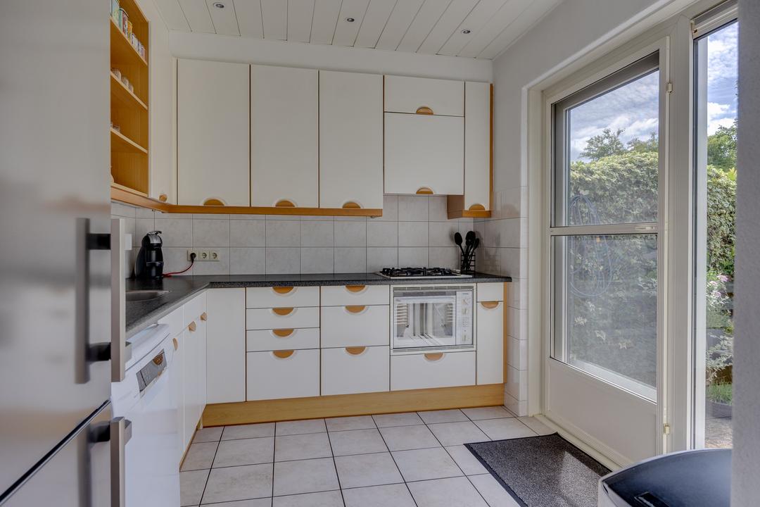 Tussenwoning te koop: Walter van Amersfoortstraat 32, Achterveld
