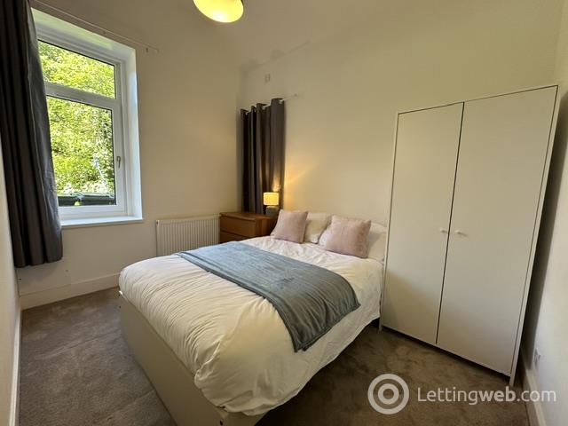 Flat Elm Place in Aberdeen City
