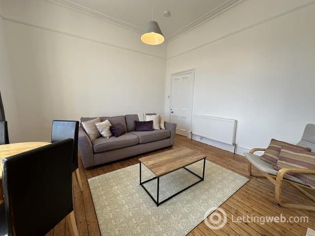 Flat Elm Place in Aberdeen City