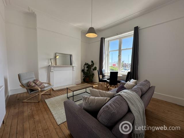 Flat Elm Place in Aberdeen City