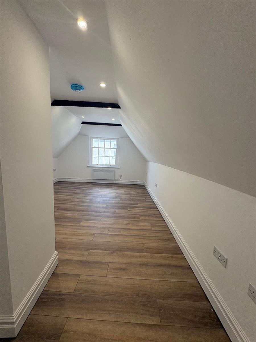 Flat Preston Street in Borough of Swale