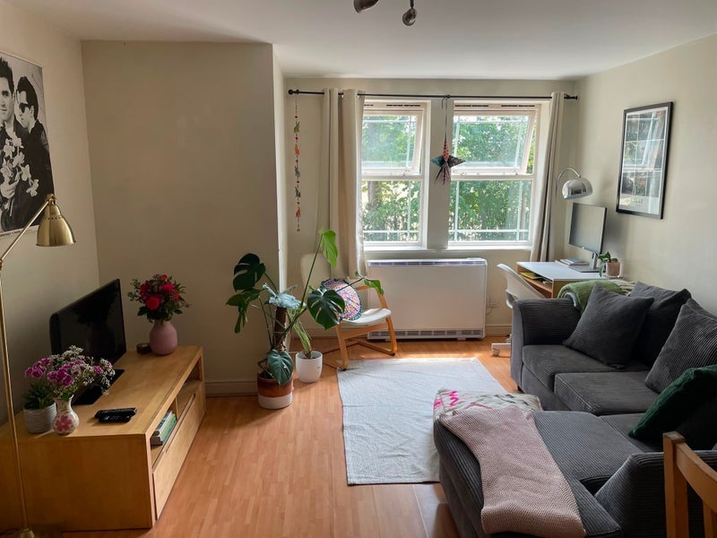 Room Muir Drive in Greater London