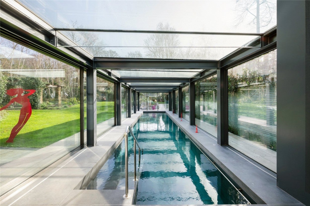 House Broadlands Road in Greater London