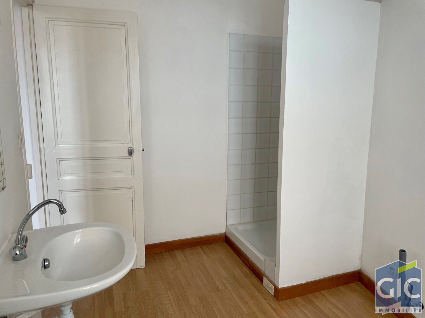 Flat Rue Varignon in Caen