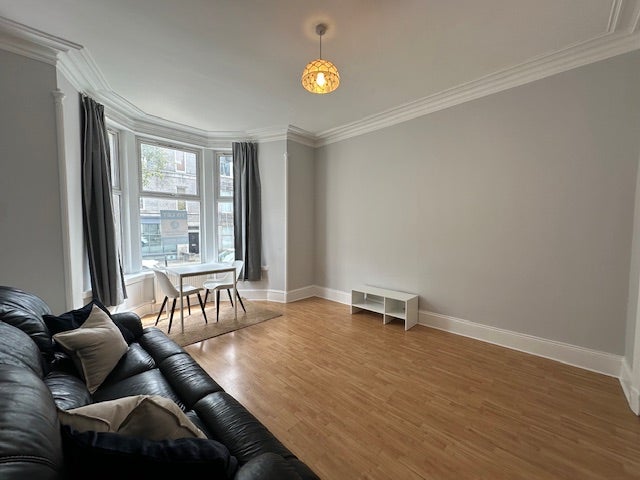 Flat Great Western Place in Aberdeen City
