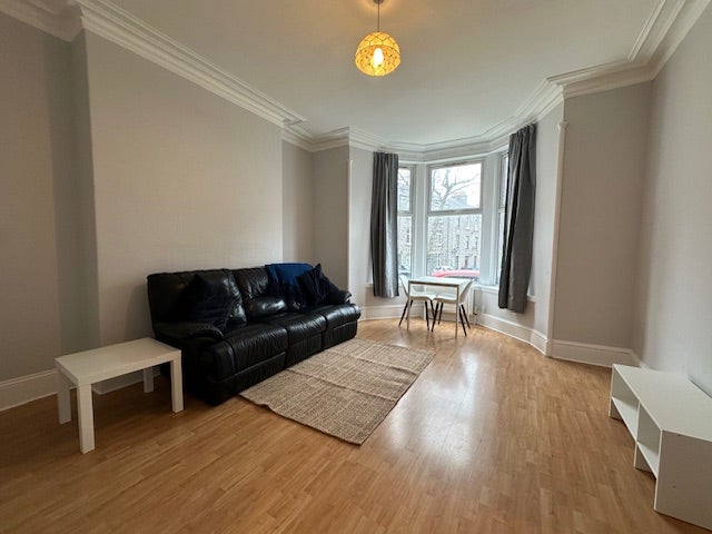 Flat Great Western Place in Aberdeen City