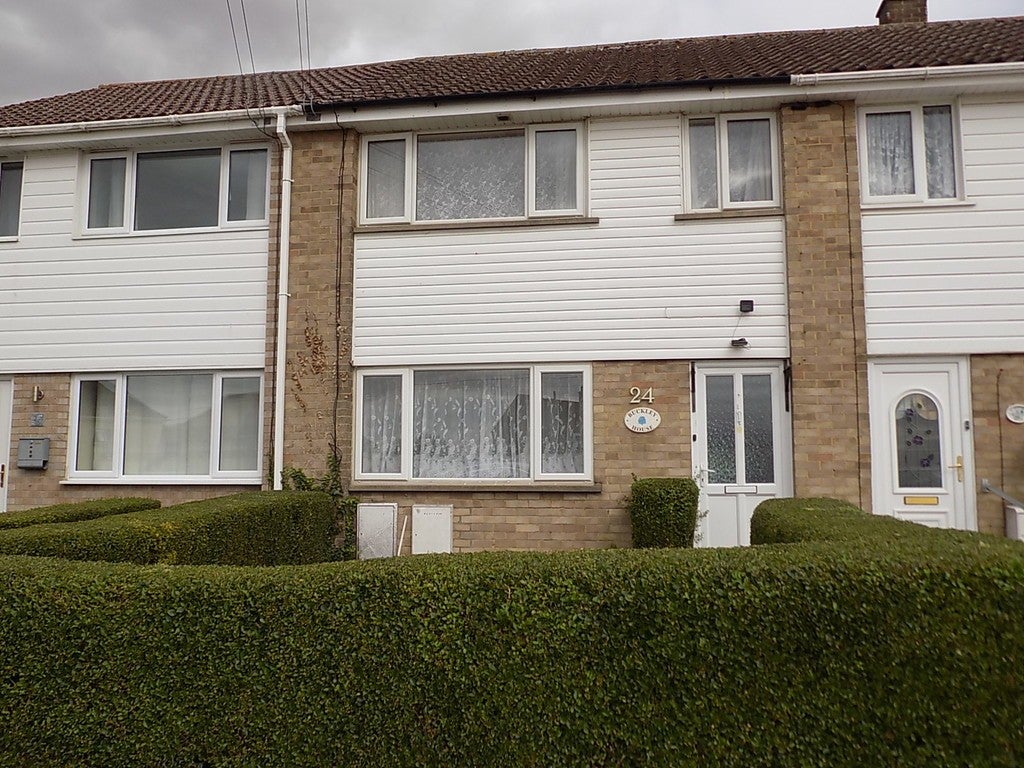 House Mayfly Close in Fenland District
