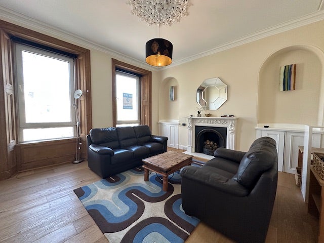 Flat Union Grove in Aberdeen City