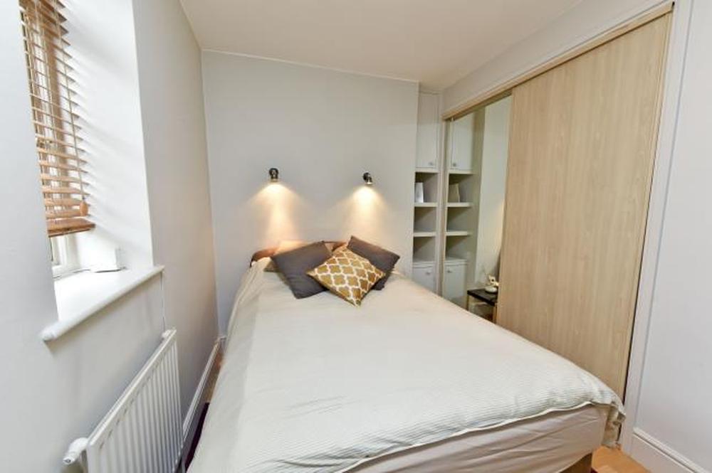 Flat Queensway in City of Westminster