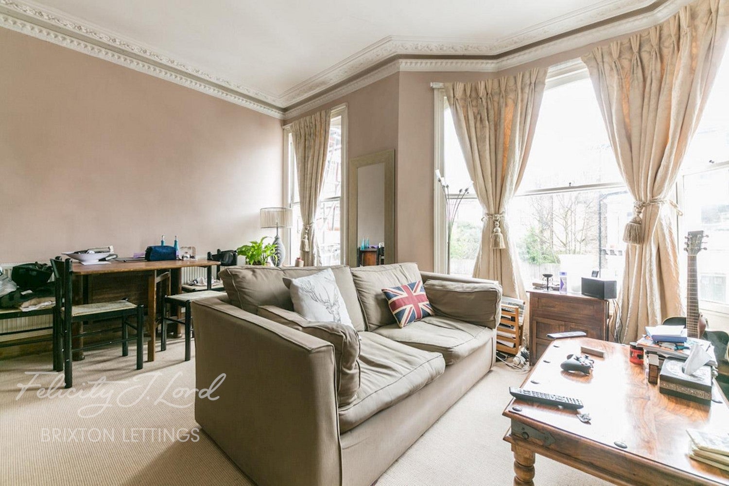 Flat Kellett Road in Greater London