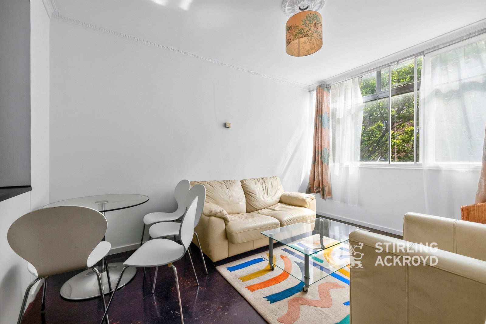 Flat Judd Street in Greater London