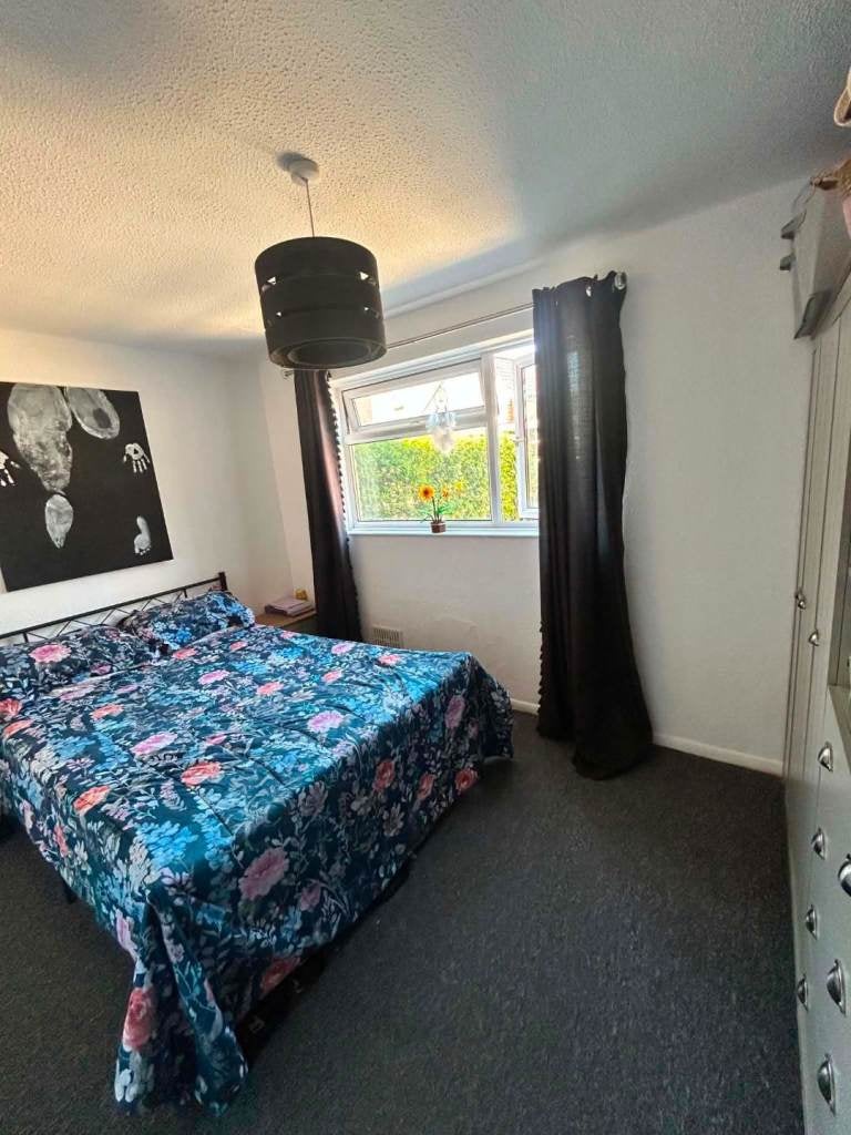 Flat Pound Close in Yeovil