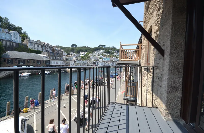 Flat West Looe Hill in Looe