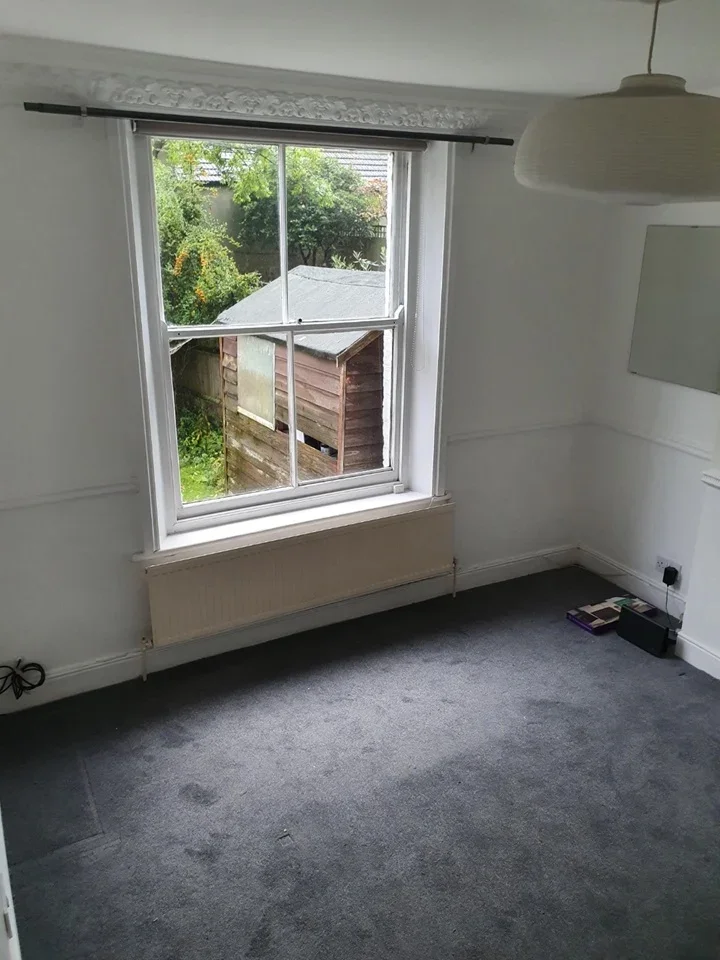 Flat Mycenae Road in Greater London