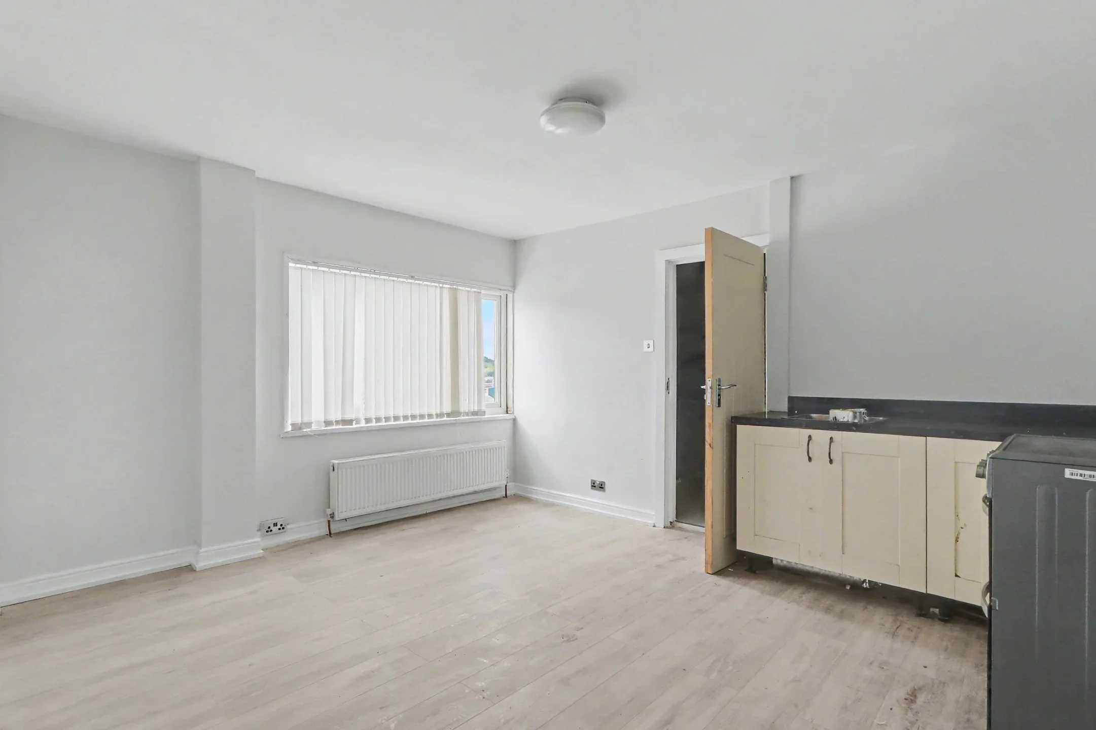Room Sneyd Street in Stoke-on-Trent