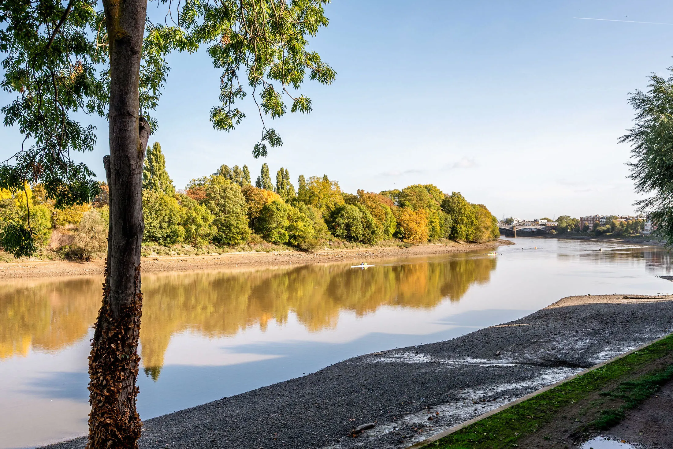 Flat Mortlake High Street in Greater London