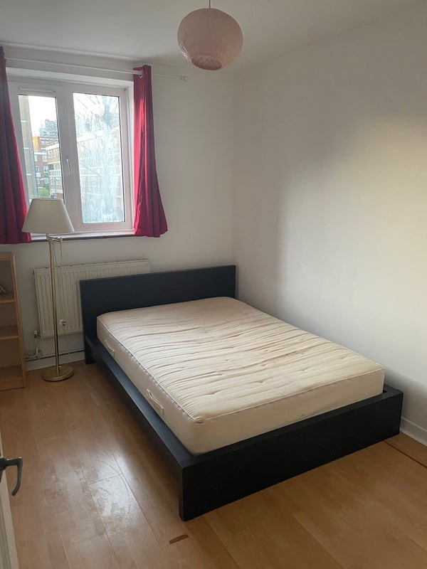 Room Canrobert Street in Greater London