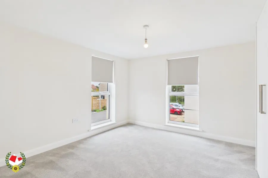 Flat Luton Close in Yate