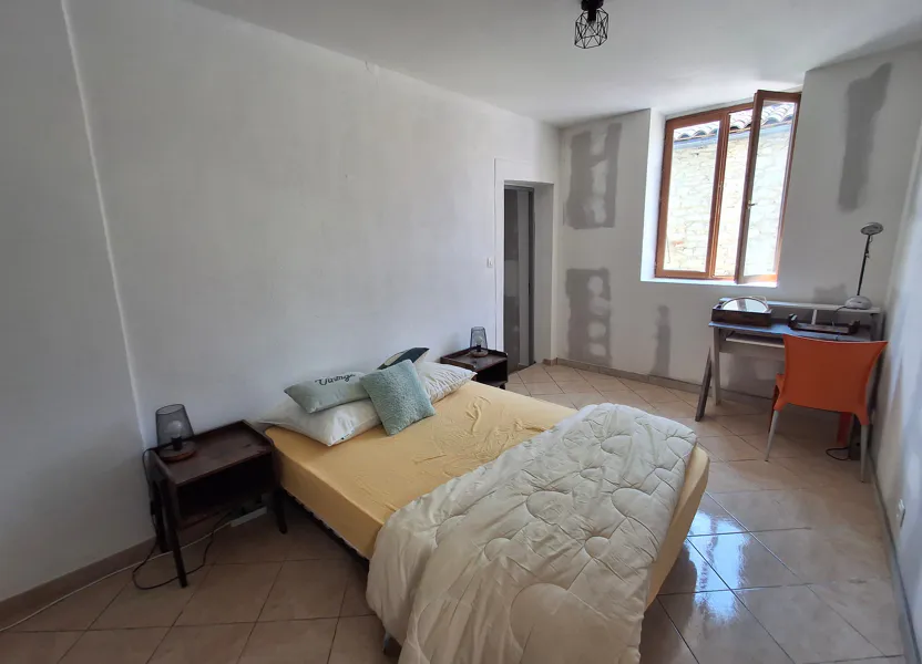 Appartement Rue de la Baume à Nîmes