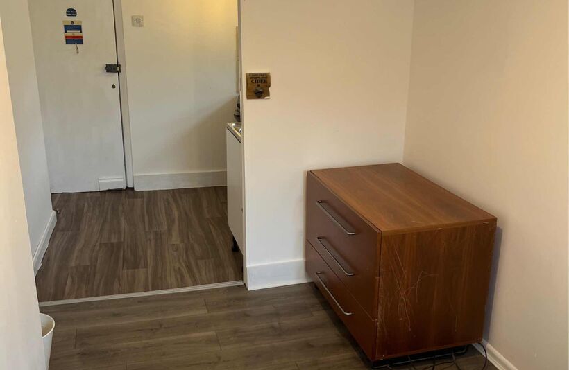 Room Alfred Street in Weston-super-Mare