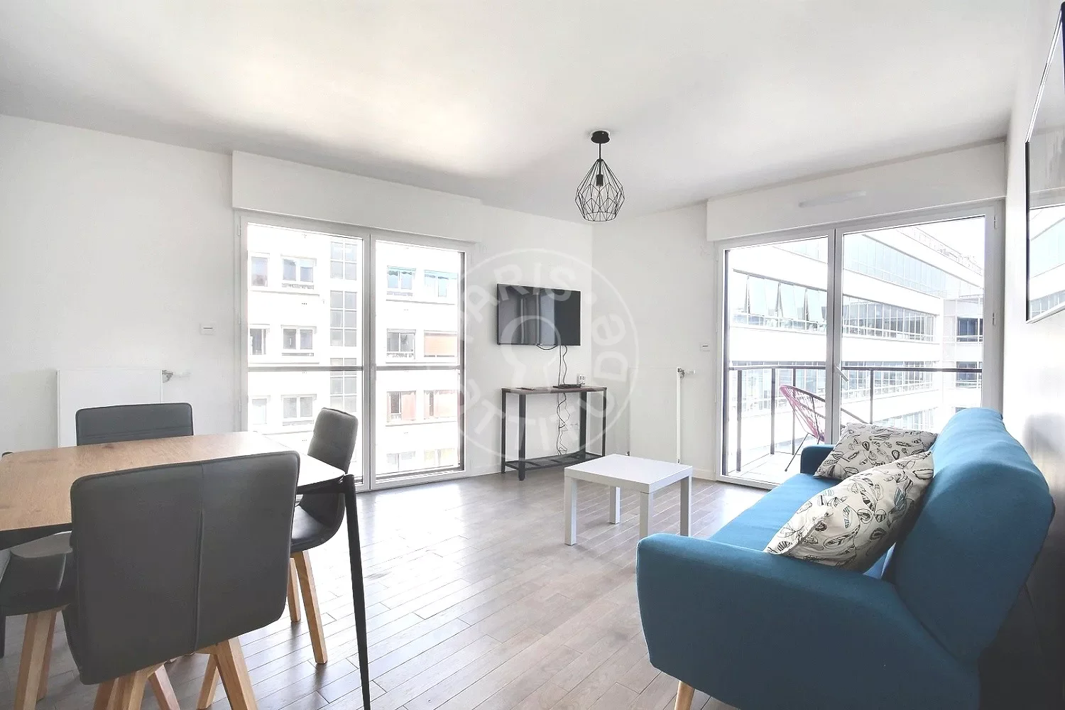 Flat Rue Barbès in Montrouge