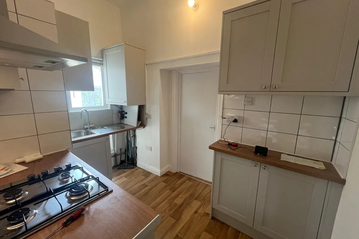 Flat Eversfield Place in St Leonards