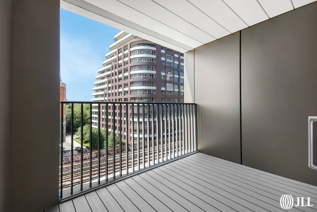 Flat Palmer Road in Greater London