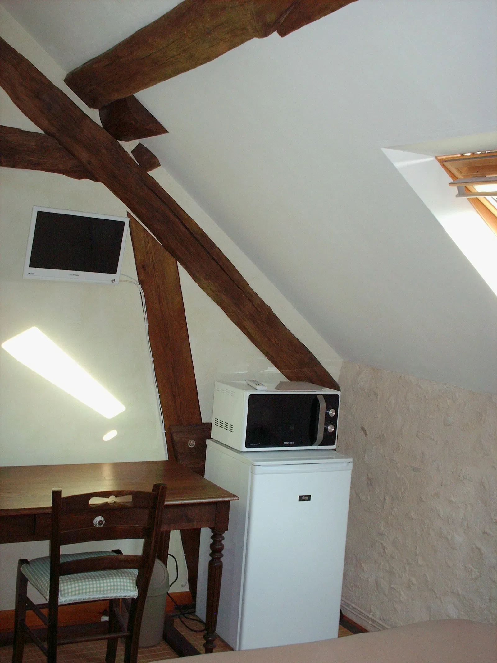 Chambre Rue de la Croix Saint-Antoine à Achères-la-Forêt