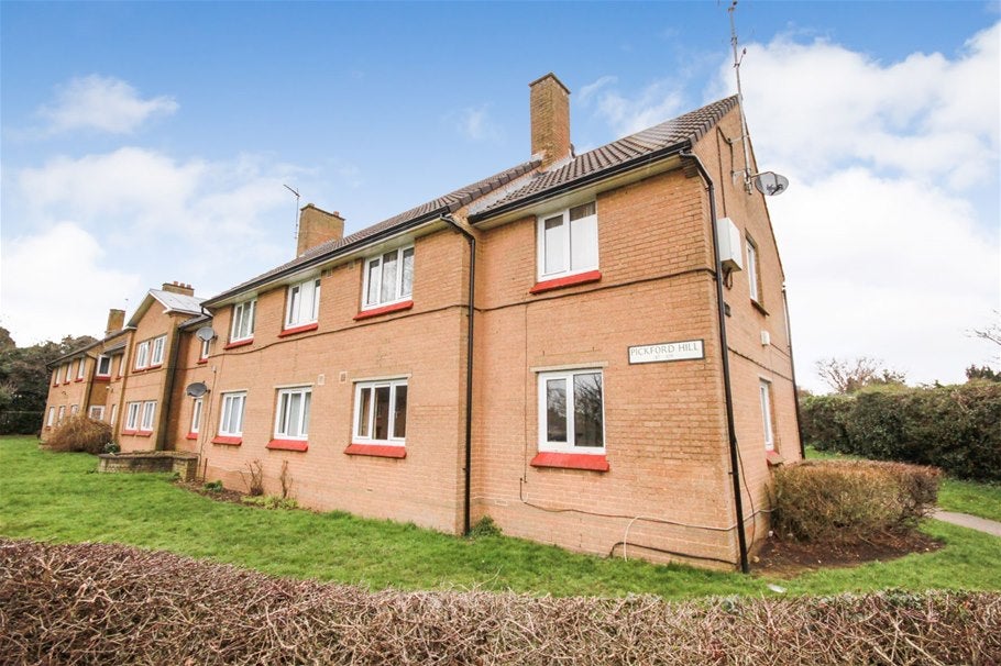 Flat Pickford Hill in St Albans