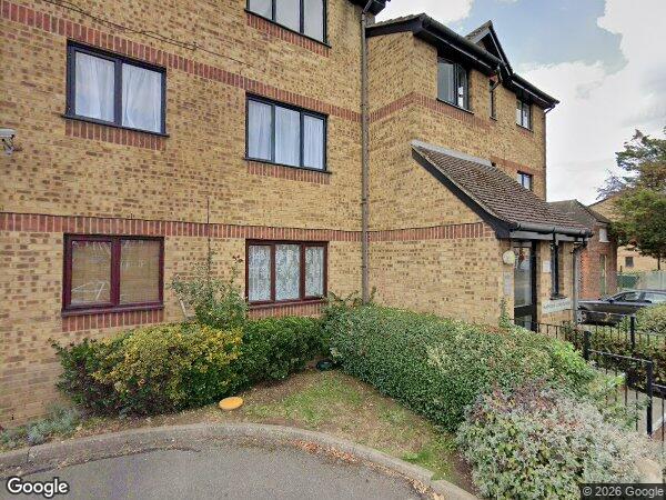 Flat Charlton Road in Greater London