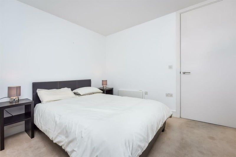 Room Tabard Street in Greater London