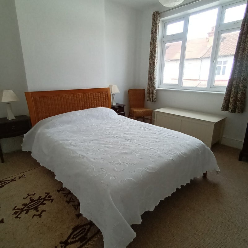 Room Wentworth Road in Nottingham