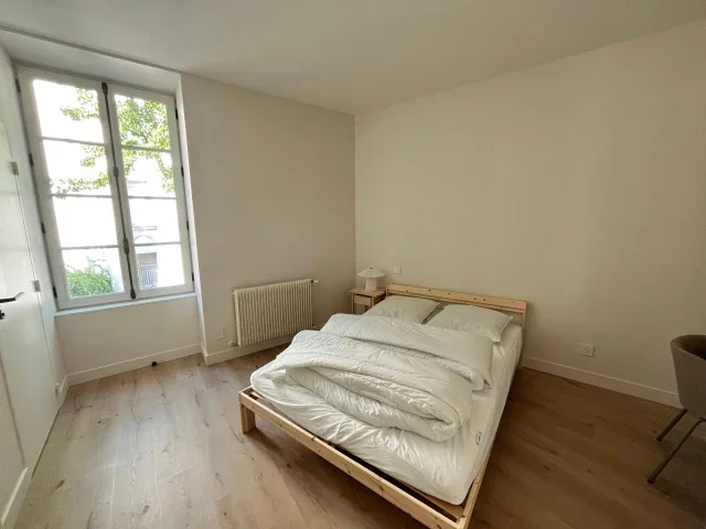 Room Rue Rabelais in Angers