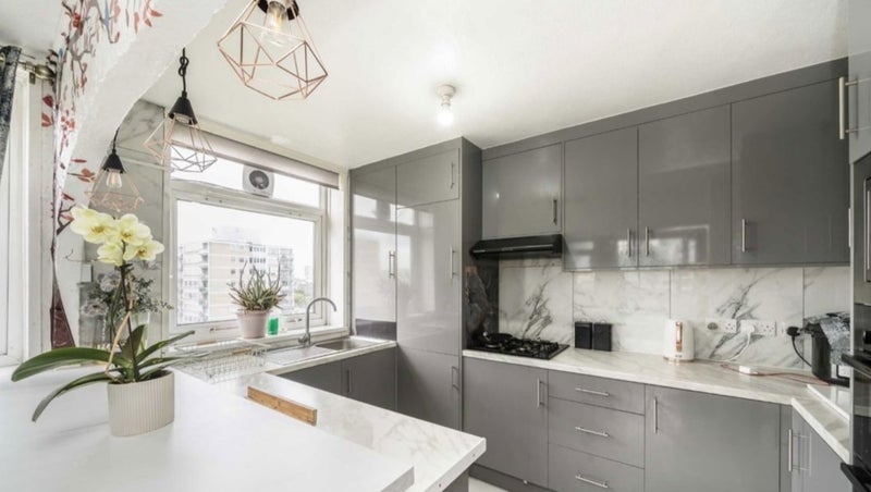 Flat Carmen Street in Greater London